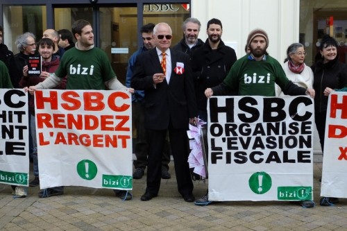 HSBC VS BIZI